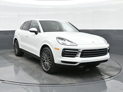 Certified 2021 Porsche Cayenne S image 11