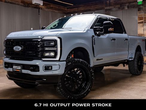 Used 2026 Ford F350 Platinum w/ Platinum Plus Package AWD/4WD image 5