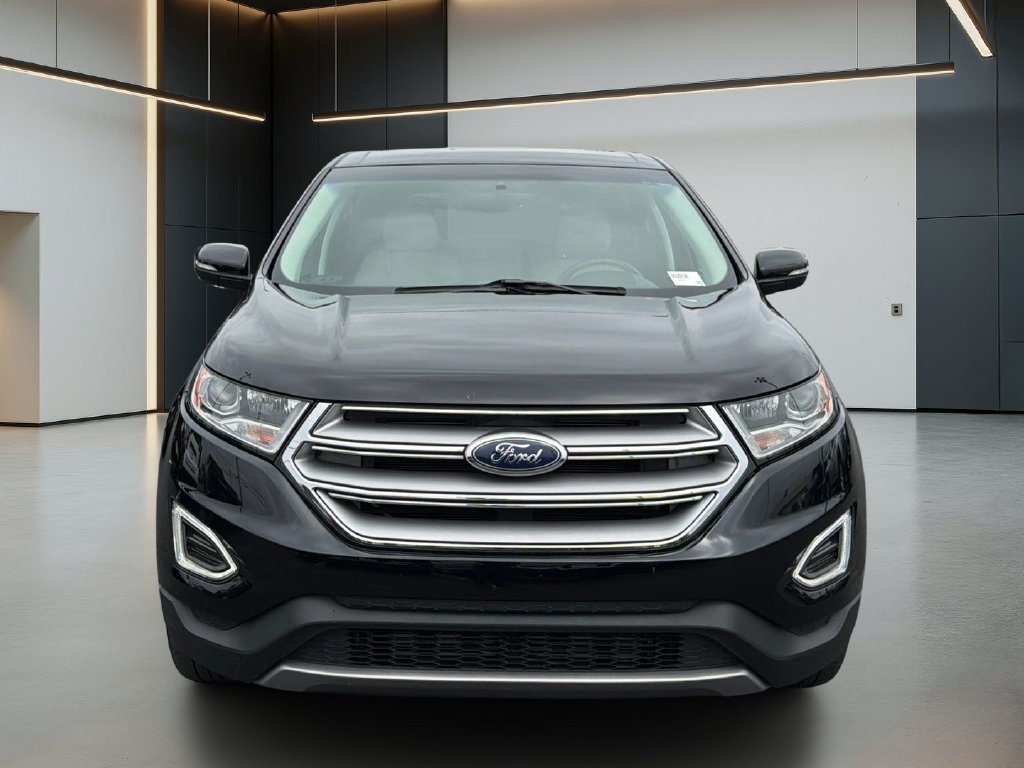 Used 2016 Ford Edge Titanium w/ Technology Package FWD image 9