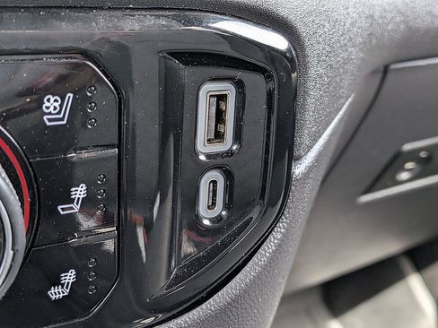 Certified 2024 Chevrolet Silverado 1500 ZR2 AWD/4WD image 66