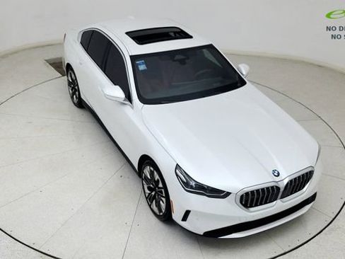 Used 2026 BMW 530i RWD image 75