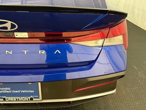 Certified 2025 Hyundai Elantra Sport image 11