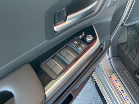 New 2026 Toyota Sienna Limited image 7