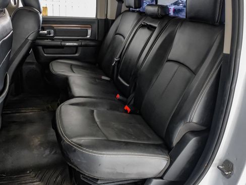 Used 2018 RAM 2500 Laramie AWD/4WD image 38