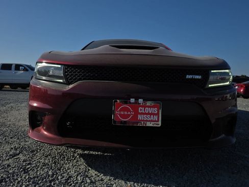 Used 2017 Dodge Charger R/T RWD image 11