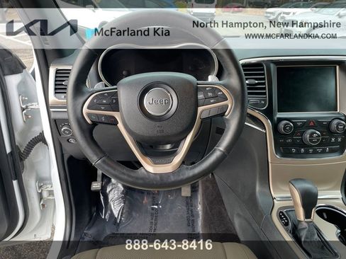 Used 2017 Jeep Grand Cherokee Limited 75th Anniversary image 19