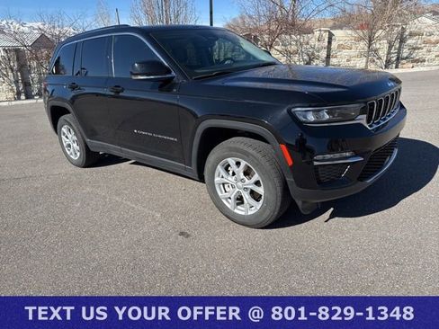 Used 2023 Jeep Grand Cherokee Limited image 15