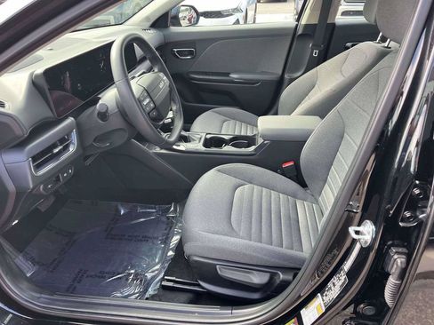 Used 2025 Kia K4 EX FWD image 14