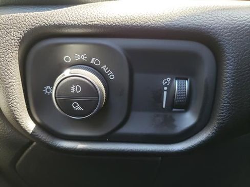Used 2026 RAM 2500 Big Horn AWD/4WD image 31