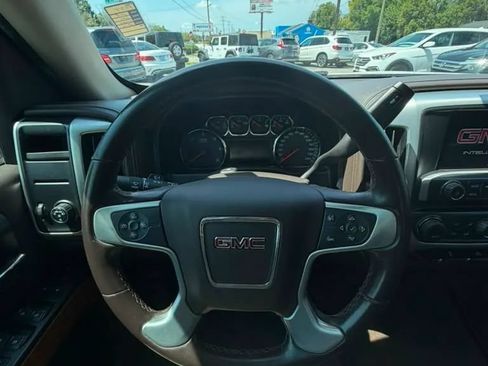 Used 2018 GMC Sierra 1500 SLE w/ SLE Value Package RWD image 11