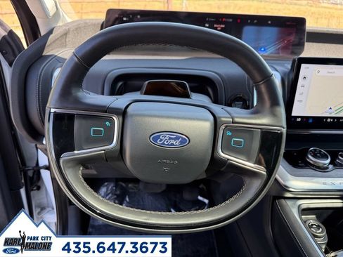 Certified 2025 Ford Expedition Max Platinum AWD/4WD image 18