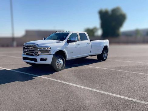 New 2026 RAM 3500 Longhorn image 4