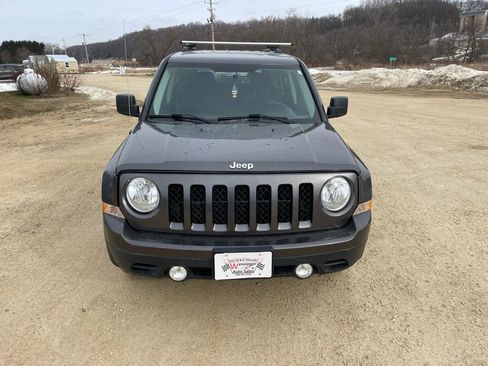 Used 2016 Jeep Patriot Sport w/ Power Value Group image 7
