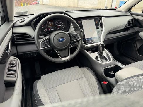 Certified 2025 Subaru Outback Premium w/ Popular Package #1A image 4