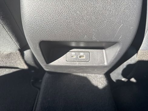 Used 2025 Nissan Altima 2.5 SV FWD image 13