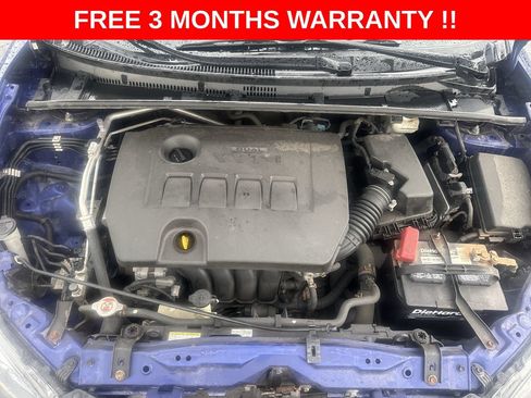Used 2018 Toyota Corolla SE FWD image 11