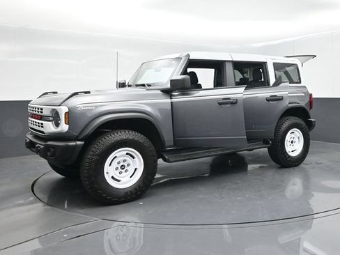 Certified 2025 Ford Bronco Heritage Edition AWD/4WD image 64