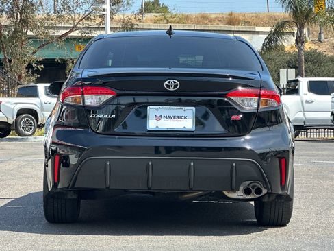 Used 2024 Toyota Corolla SE FWD image 4