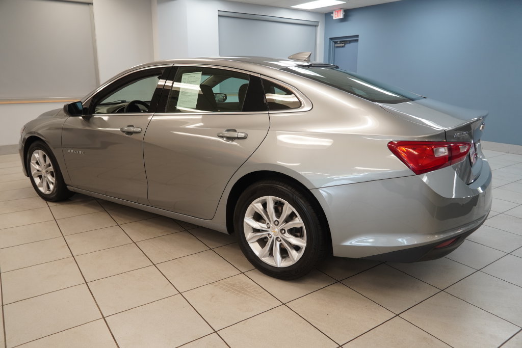 Used 2024 Chevrolet Malibu LT FWD image 7