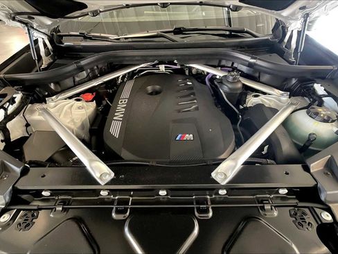 New 2026 BMW X6 xDrive40i w/ Climate Comfort Package image 16