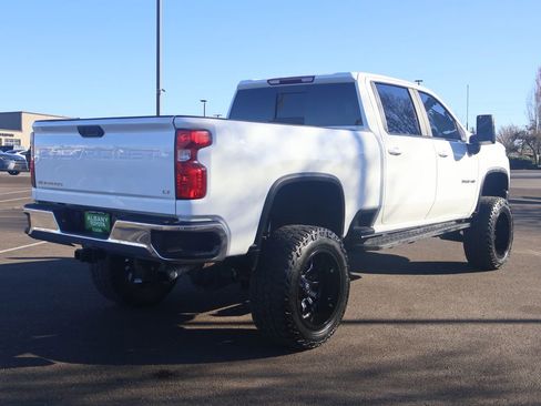 Used 2023 Chevrolet Silverado 3500 LT w/ Convenience Package image 7