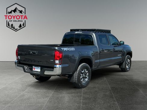 Certified 2019 Toyota Tacoma TRD Off-Road AWD/4WD image 5