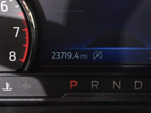 Used 2023 Ford Explorer XLT w/ Equipment Group 202A image 28