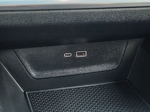 New 2026 Chevrolet Equinox LT image 24