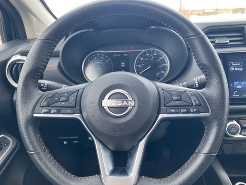 Used 2024 Nissan Versa SR image 25