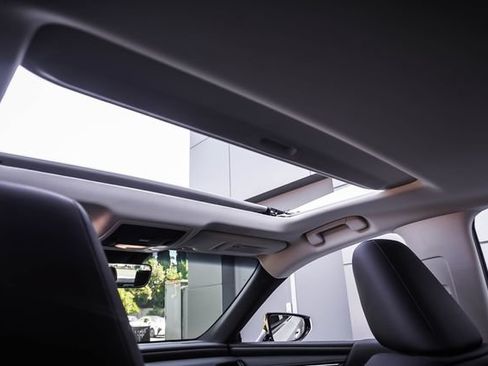 Used 2025 Lexus ES 350 w/ Premium Package FWD image 22