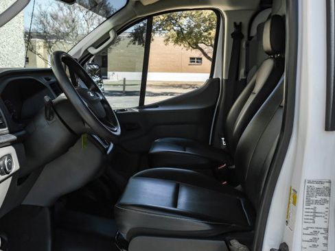 Used 2021 Ford Transit 250 Low Roof image 3