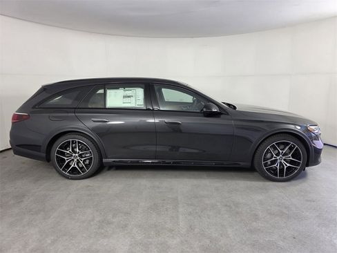 New 2026 Mercedes-Benz E 450 4MATIC All-Terrain Wagon image 3