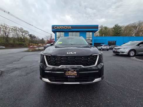 Used 2024 Kia Sorento S AWD/4WD image 2