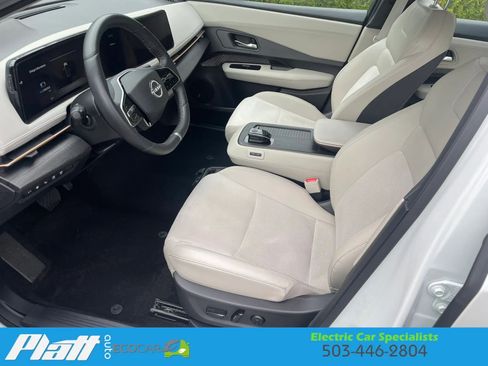 Used 2024 Nissan Ariya FWD image 24
