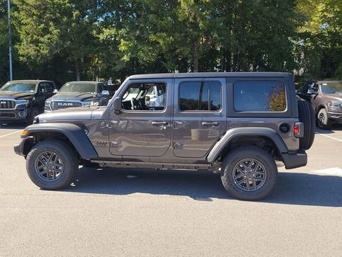 New 2025 Jeep Wrangler Sport S image 19