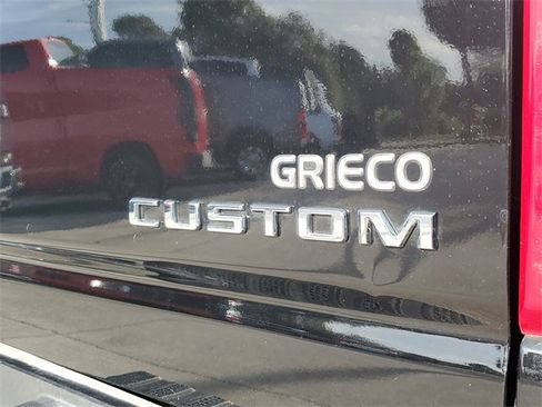 Used 2024 Chevrolet Silverado 2500 Custom w/ Custom Value Package image 6