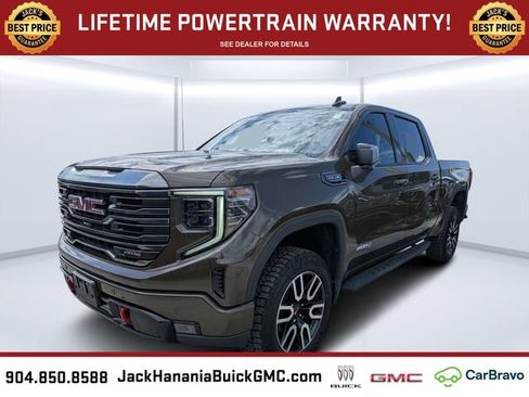 Used 2024 GMC Sierra 1500 AT4 w/ Technology Package AWD/4WD image 6