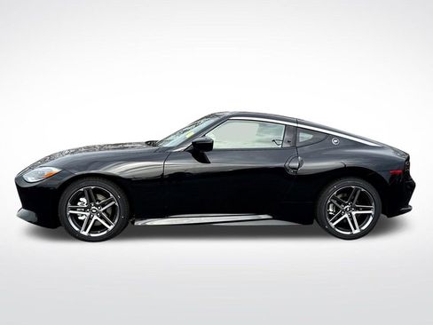New 2026 Nissan Z Sport w/ Floor Mat Package RWD image 2