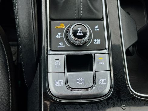 Certified 2024 Kia Telluride SX X-Line AWD/4WD image 21