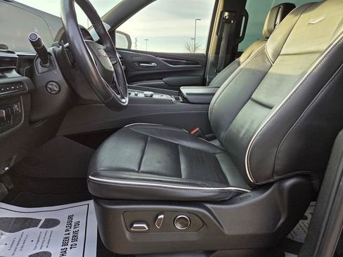 Used 2023 Cadillac Escalade ESV Sport w/ Touring Package image 15
