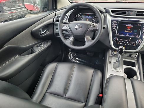 Certified 2022 Nissan Murano SV image 10