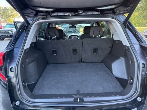 Used 2020 GMC Terrain SLE w/ Driver Convenience Package image 26