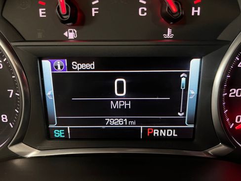 Used 2019 GMC Acadia SLT w/ LPO, Black Accent Package AWD/4WD image 19