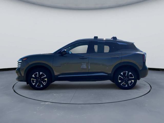 Used 2026 Nissan Kicks SR FWD image 10