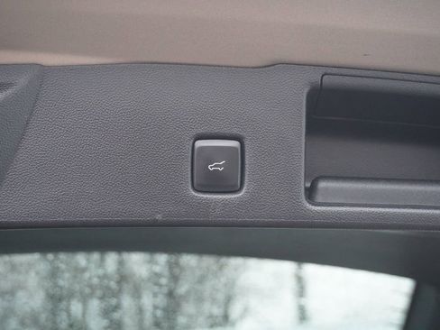 Used 2021 Ford Escape Titanium w/ Titanium Elite Package image 10