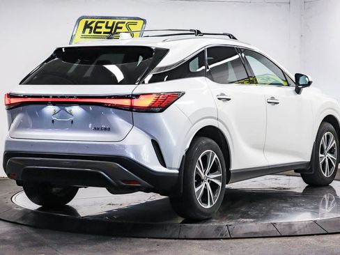 Used 2024 Lexus RX 350 Premium w/ Accessory Package (Z1) FWD image 4