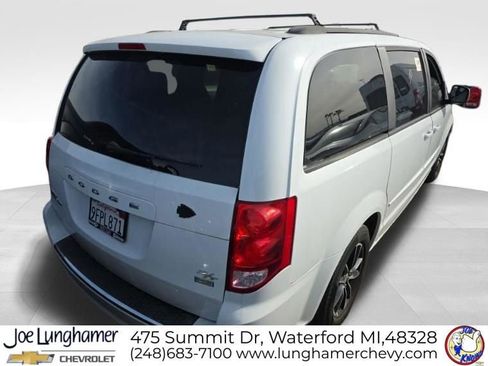 Used 2016 Dodge Grand Caravan R/T FWD image 6