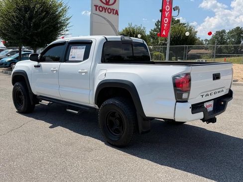 Used 2019 Toyota Tacoma TRD Pro AWD/4WD image 7