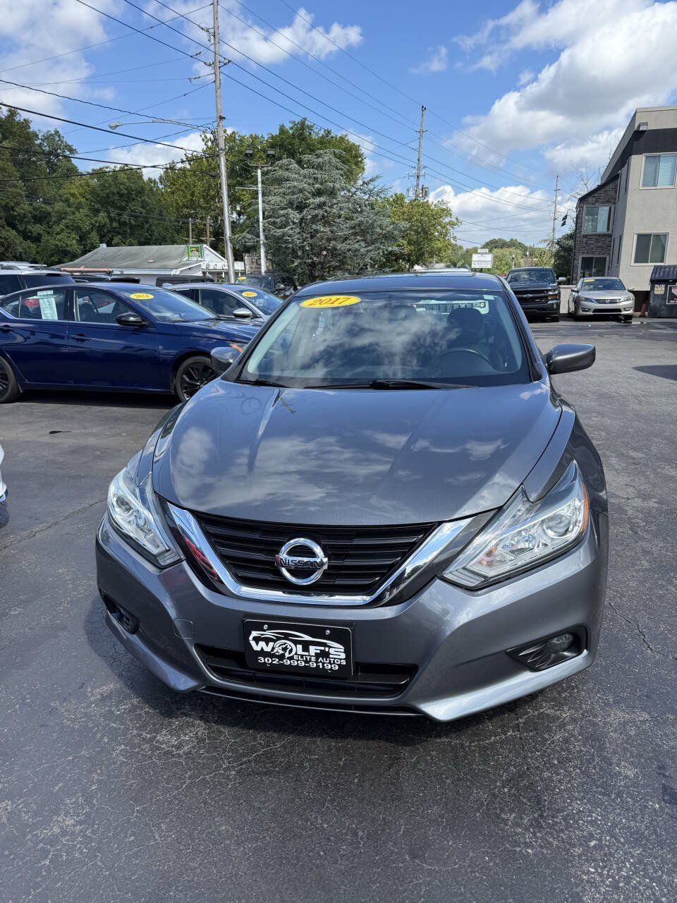 Used 2017 Nissan Altima 2.5 SV FWD image 3