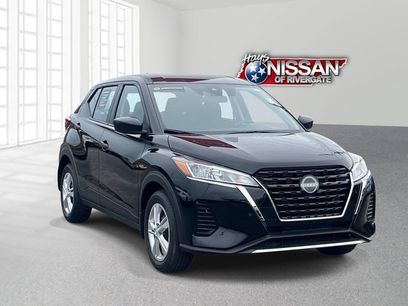 Certified 2025 Nissan Kicks Play S